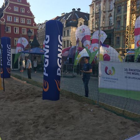 Rynek Pod Fredra Apartment Вроцлав Екстериор снимка