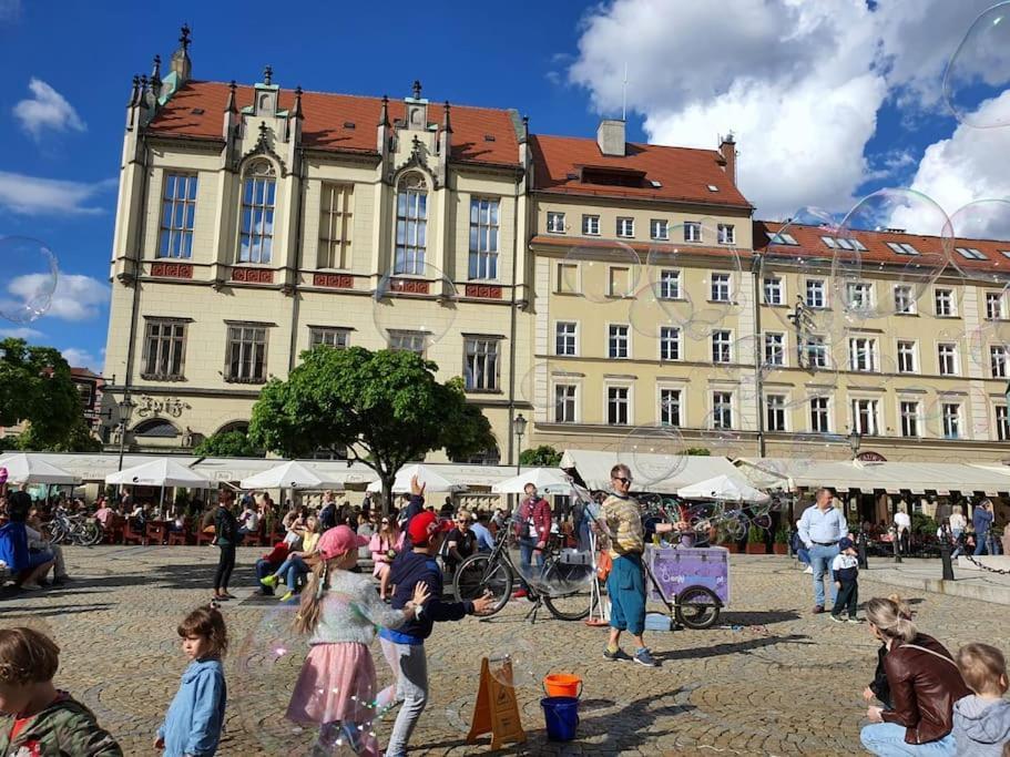 Rynek Pod Fredra Apartment Вроцлав Екстериор снимка