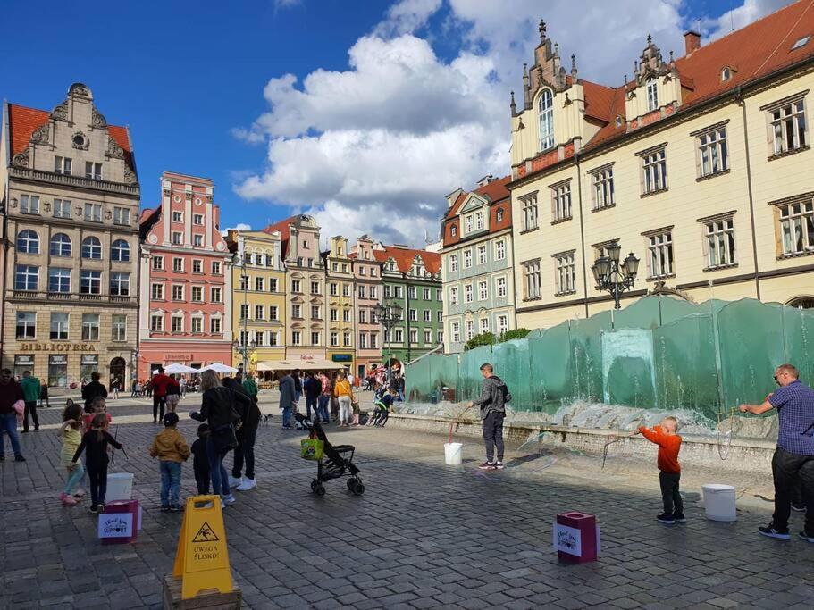 Rynek Pod Fredra Apartment Вроцлав Екстериор снимка
