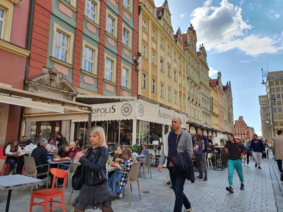 Rynek Pod Fredra Apartment Вроцлав Екстериор снимка