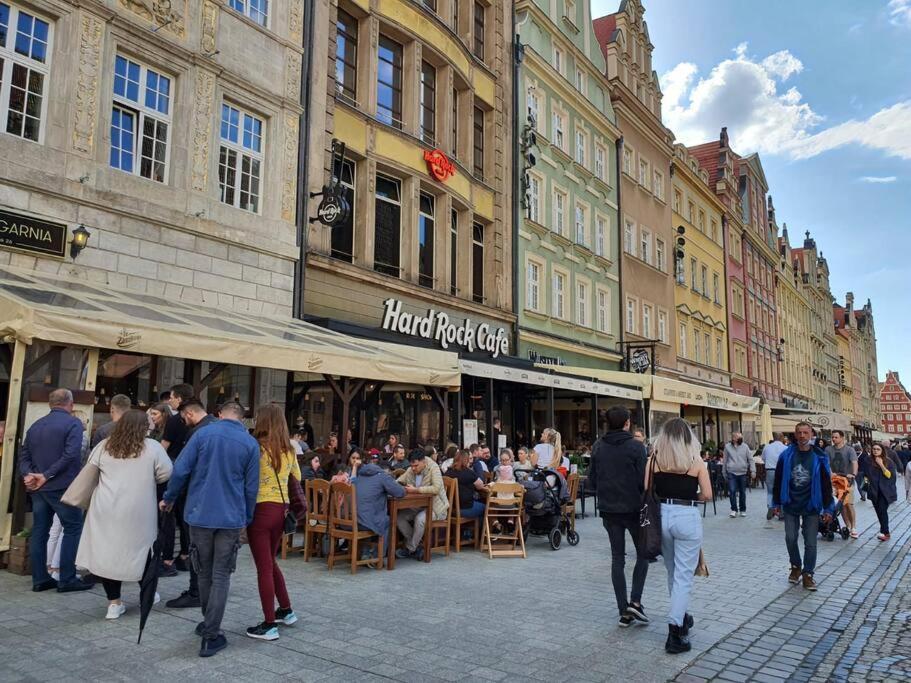 Rynek Pod Fredra Apartment Вроцлав Екстериор снимка