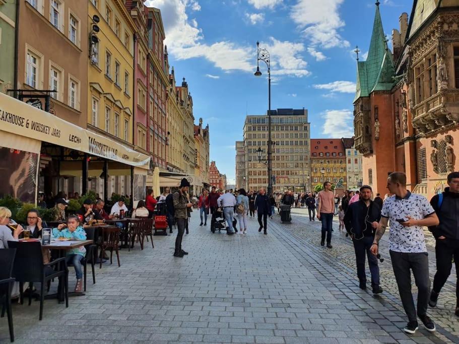 Rynek Pod Fredra Apartment Вроцлав Екстериор снимка
