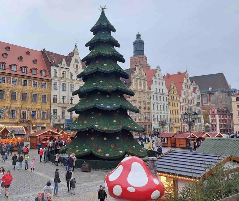 Rynek Pod Fredra Apartment Вроцлав Екстериор снимка