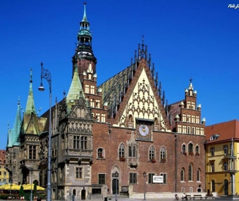 Rynek Pod Fredra Apartment Вроцлав Екстериор снимка